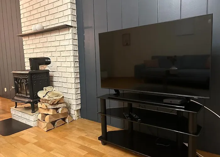 Spacious 3 Bedroom Townhouse Lägenhet *