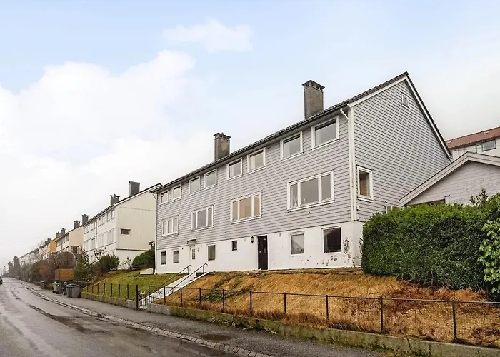 Leilighet Spacious 3 Bedroom Townhouse